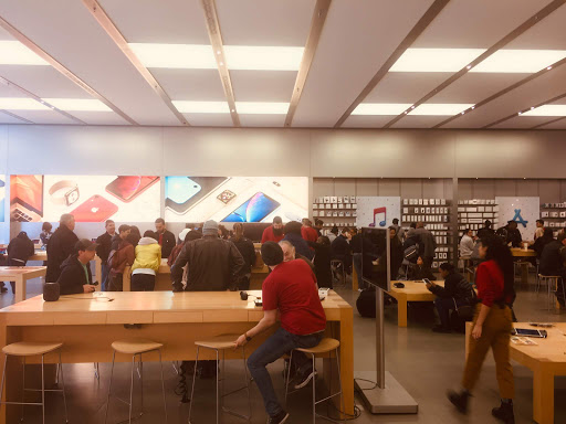 Computer Store «Apple Knox Street», reviews and photos, 3101 Knox St, Dallas, TX 75205, USA