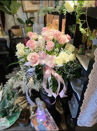 Florist «J E Flower Shop», reviews and photos, 141 Broad St, New Britain, CT 06053, USA