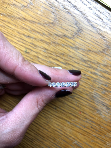 Jewelry Store «Jean Pierre Jewelers», reviews and photos, 21400 Ventura Blvd, Woodland Hills, CA 91364, USA