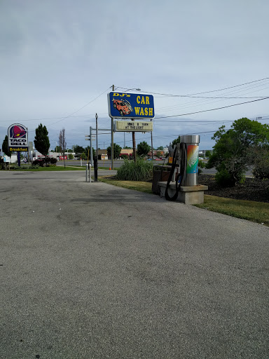D J's Car Wash-Self-Services en Maumee