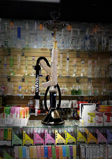 Tobacco Shop «M & I Smoke Shop», reviews and photos, 1239 S Higley Rd #104, Mesa, AZ 85206, USA