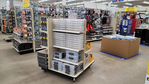 Hardware Store «Harbor Freight Tools», reviews and photos, 323 E Merritt Island Causeway, Merritt Island, FL 32952, USA