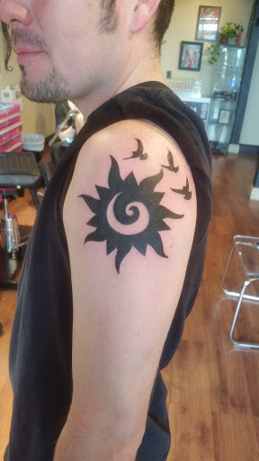 Tattoo Shop «Impulse Ink Tattoo», reviews and photos, 2113 Coulee Rd, Hudson, WI 54016, USA