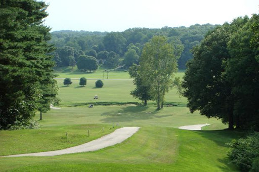 Golf Course «Pine Woods Golf Course», reviews and photos, 888 County Rd 275 W, Spencer, IN 47460, USA