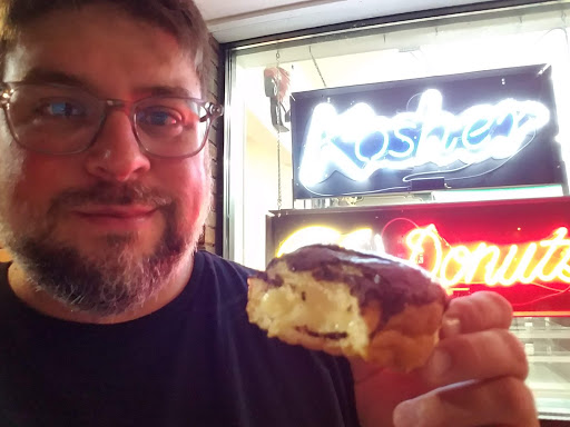 Donut Shop «Greenbush Bakery», reviews and photos, 1305 Regent St, Madison, WI 53715, USA