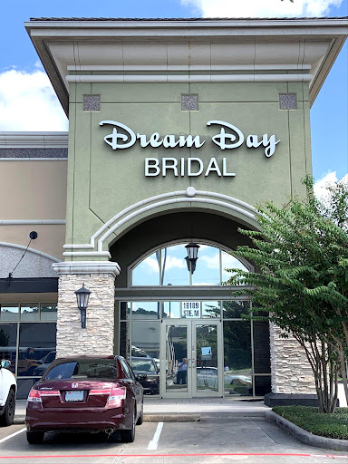 Dream Day Bridal, 19189 I-45 Suite M, Shenandoah, TX 77385, USA, 