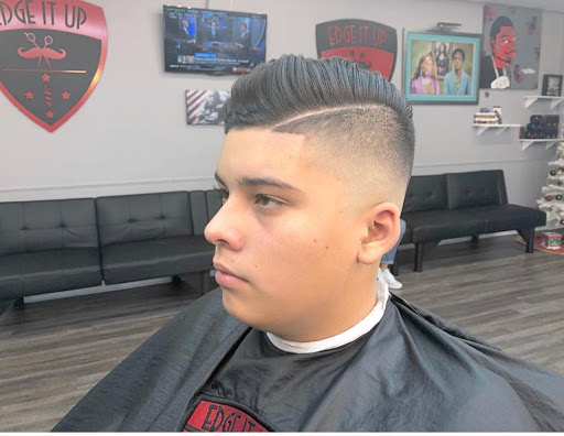 Barber Shop «Edge It Up Barbershop», reviews and photos, 1257 S Missouri Ave, Clearwater, FL 33756, USA