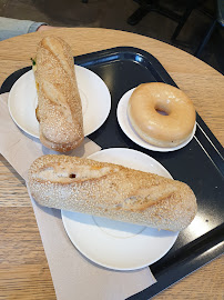 Plats et boissons du Restaurant servant le petit-déjeuner Starbucks à Paris - n°17