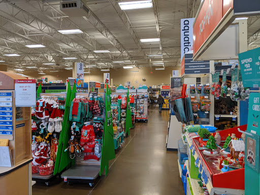 Pet Supply Store «PetSmart», reviews and photos, 10309 156th St E, Puyallup, WA 98373, USA