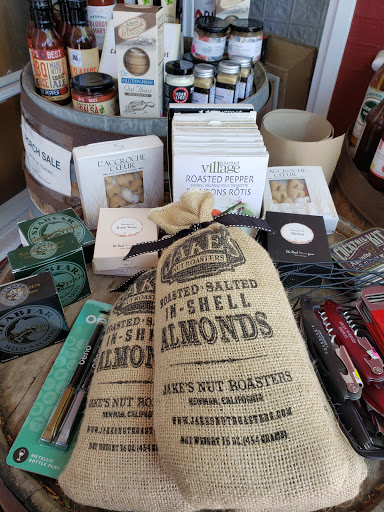 General Store «Symons General Store & Wine Cellar», reviews and photos, 401 E Lake St, Petoskey, MI 49770, USA