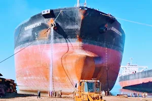 Gaddani Ship Breaking Yard image