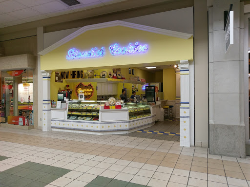 Shopping Mall «Muncie Mall», reviews and photos, 3501 N Granville Ave, Muncie, IN 47303, USA