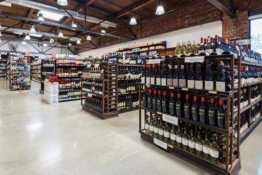 Liquor Store «Maine Beer & Beverage Co», reviews and photos, 28 Monument Way, Portland, ME 04101, USA