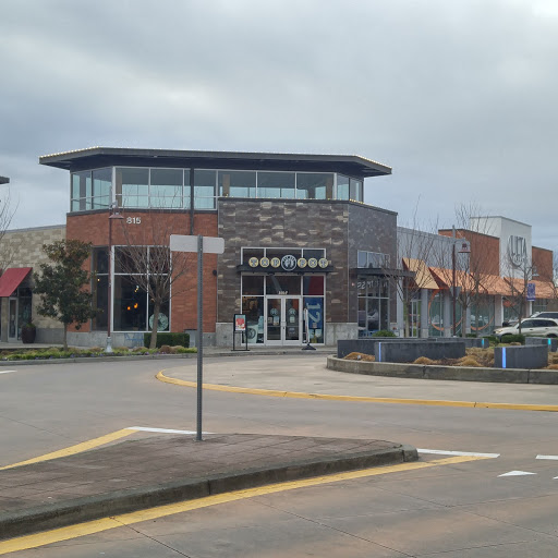 Donut Shop «Top Pot Doughnuts», reviews and photos, 815 N 10th St f, Renton, WA 98057, USA