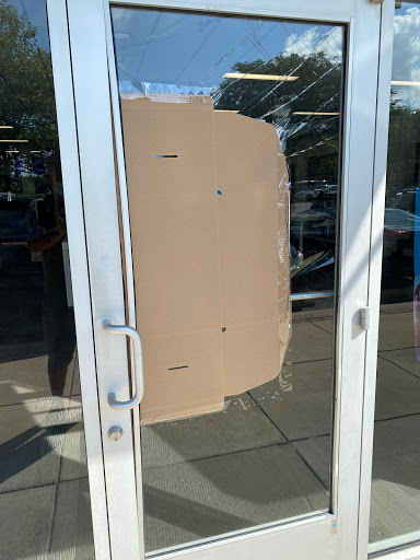 Commercial Glass Door Repair