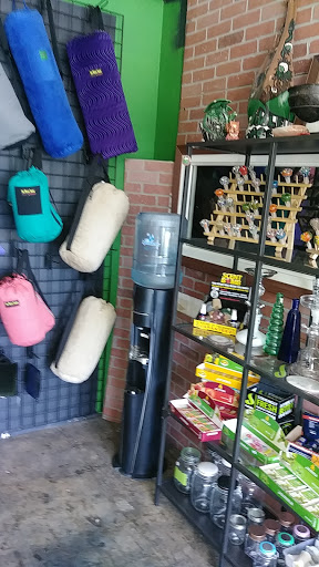 Tobacco Shop «i-nhale Smoke Shop Veteran Owned», reviews and photos, 1055 Redondo Ave, Long Beach, CA 90804, USA