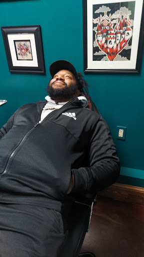 Tattoo Shop «Area 54 Tattoos», reviews and photos, 101 Crossings E # 6, Peachtree City, GA 30269, USA