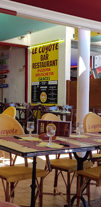 Atmosphère du Restaurant Le Coyote à Saint-Palais-sur-Mer - n°3