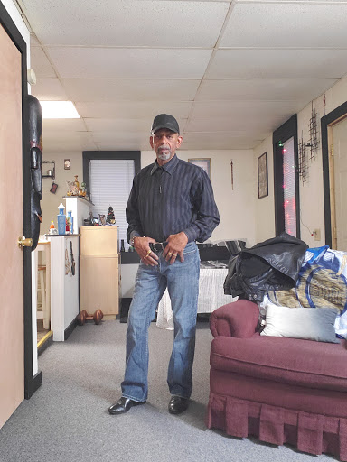 Tobacco Shop «Smoke 4 Less Lax», reviews and photos, 4300 Mormon Coulee Rd, La Crosse, WI 54601, USA