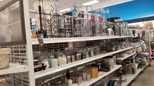 Clothing Store «Ross Dress for Less», reviews and photos, 2505 Via Campo, Montebello, CA 90640, USA