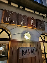 Bar du Restaurant allemand KIEZ Kanal à Paris - n°6