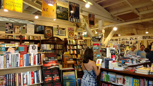 Book Store «Garden District Book Shop», reviews and photos, 2727 Prytania St, New Orleans, LA 70130, USA