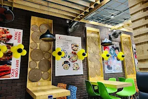 Girl Friend restaurant image