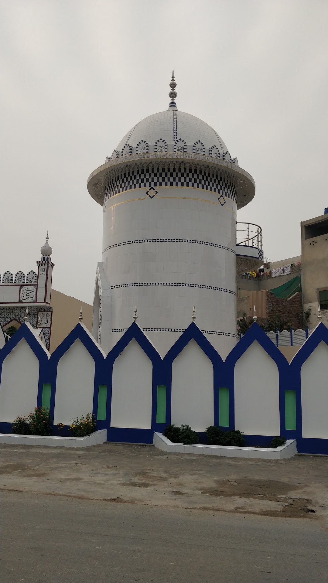  Quran Mahal Farid Town