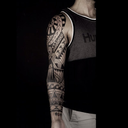 Explore small arrow tattoo ideas, creative tattoo ideas in Miami, available at Miami Tattoo & Co Midtown