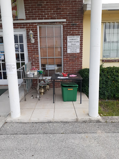 Thrift Store «Habitat For Humanity Thrift Store», reviews and photos, 1635 N Old Dixie Hwy, Jupiter, FL 33469, USA
