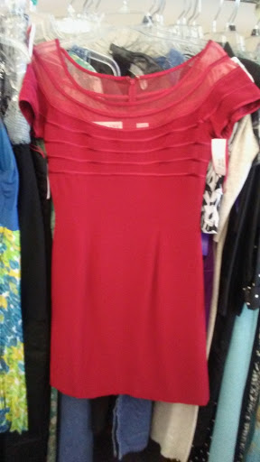 Thrift Store «Gulfside Hospice Thrift Shoppe», reviews and photos, 12154 US-19, Hudson, FL 34667, USA