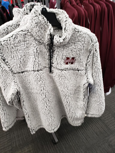 Sporting Goods Store «Academy Sports + Outdoors», reviews and photos, 5075 Goodman Rd, Olive Branch, MS 38654, USA