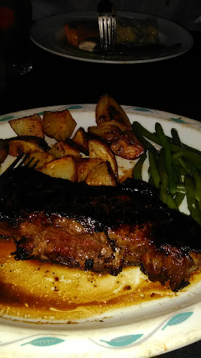 Steak House «Cast Iron Chop House», reviews and photos, 6540 Main St, Trumbull, CT 06611, USA