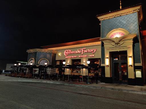 Restaurant «The Cheesecake Factory», reviews and photos, 3811 S Cooper St, Arlington, TX 76015, USA