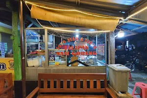 Warung Makan Pengkolan image