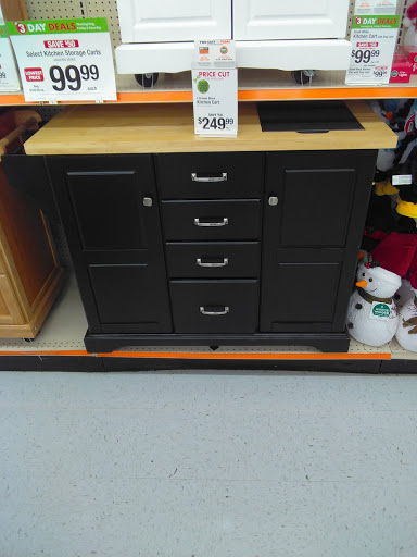 Shopping Mall «Pleasant Valley Shopping Center», reviews and photos, 7524 Broadview Rd, Cleveland, OH 44134, USA