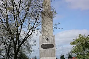 Pomnik-obelisk 34 Pułku Piechoty w Białej Podlaskiej image