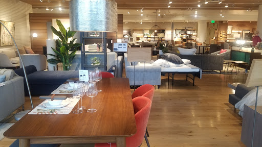Furniture Store «Crate and Barrel», reviews and photos, 358 San Lorenzo Ave, Coral Gables, FL 33146, USA