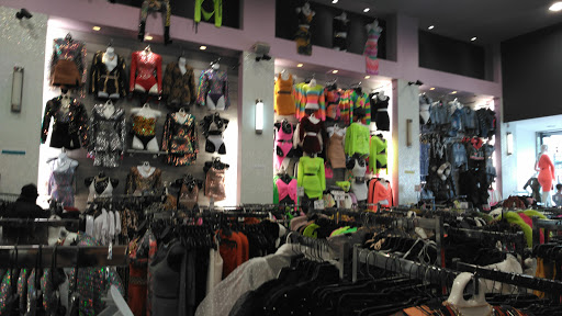 Fashion Accessories Store «Hot Point International Fashions», reviews and photos, 342 E Fordham Rd, Bronx, NY 10458, USA
