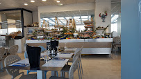 Atmosphère du Restaurant de fruits de mer La Ferme Marine - L'assiette du port à Marseillan - n°19