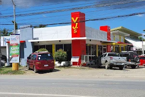 VJ's Restaurant image