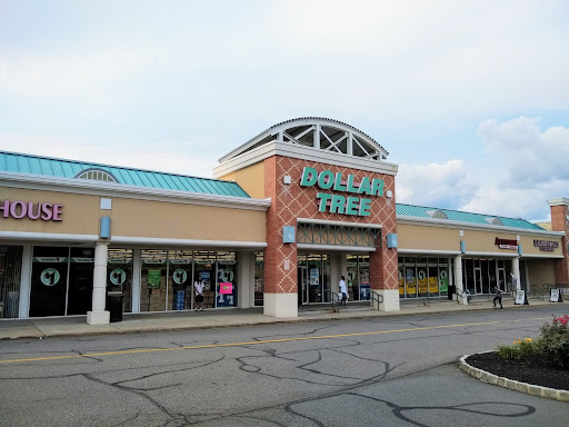 Dollar Store «Dollar Tree», reviews and photos, 370 US-130 #5, East Windsor, NJ 08520, USA