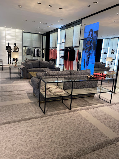 Department Store «Saks Fifth Avenue», reviews and photos, 2 Bala Plaza, Bala Cynwyd, PA 19004, USA