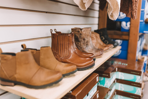 Outdoor Sports Store «Barnes Store», reviews and photos, 1332 Bankhead Hwy, Carrollton, GA 30116, USA