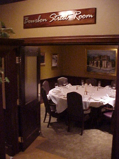 Rey's Restaurant