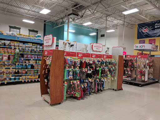 Pet Supply Store «PetSmart», reviews and photos, 1276 Bald Hill Rd, Warwick, RI 02886, USA