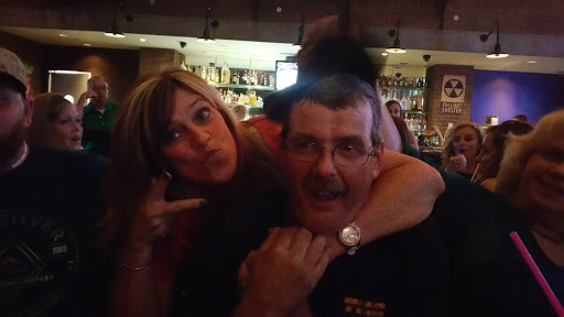 Piano Bar «Blue Moon Dueling Piano Bar & Restaurant», reviews and photos, 5485 Mills Civic Pkwy, West Des Moines, IA 50266, USA