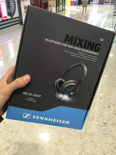 Sennheiser