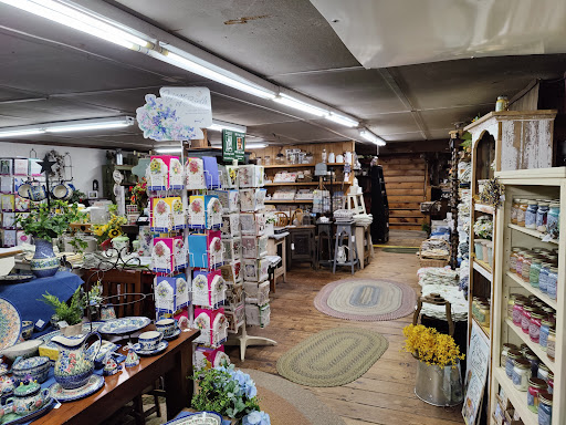 Furniture Store «Country Colonial Shop», reviews and photos, 480 College Hwy, Southwick, MA 01077, USA