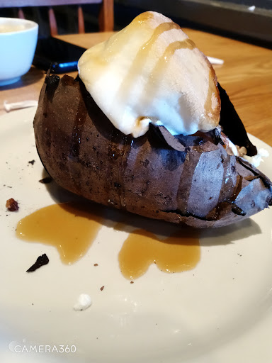 American Restaurant «Cracker Barrel Old Country Store», reviews and photos, 3954 Grandview Dr, Simpsonville, SC 29680, USA